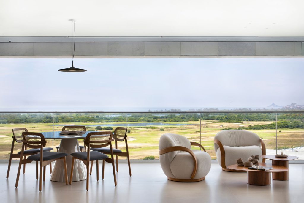 RG House Golf - by Roberta Nicolau