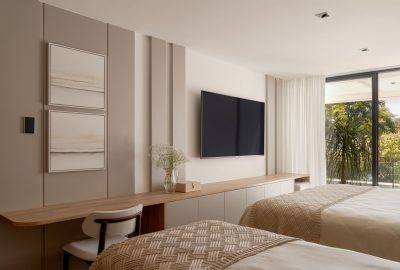 Casa Mar by Lucas Milato & Renata Miceli
